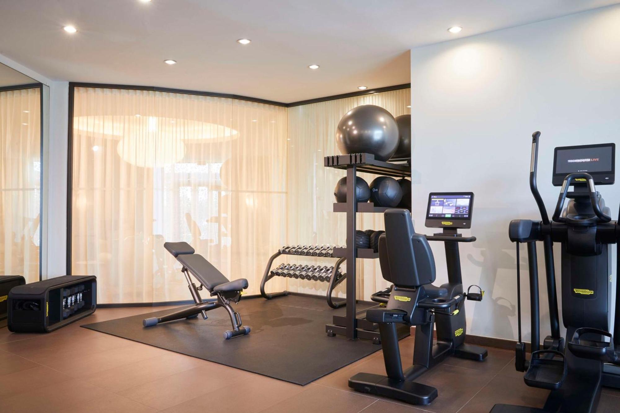 Hotel Kempinski Palace Πορτορόζ Εξωτερικό φωτογραφία The gym at the hotel